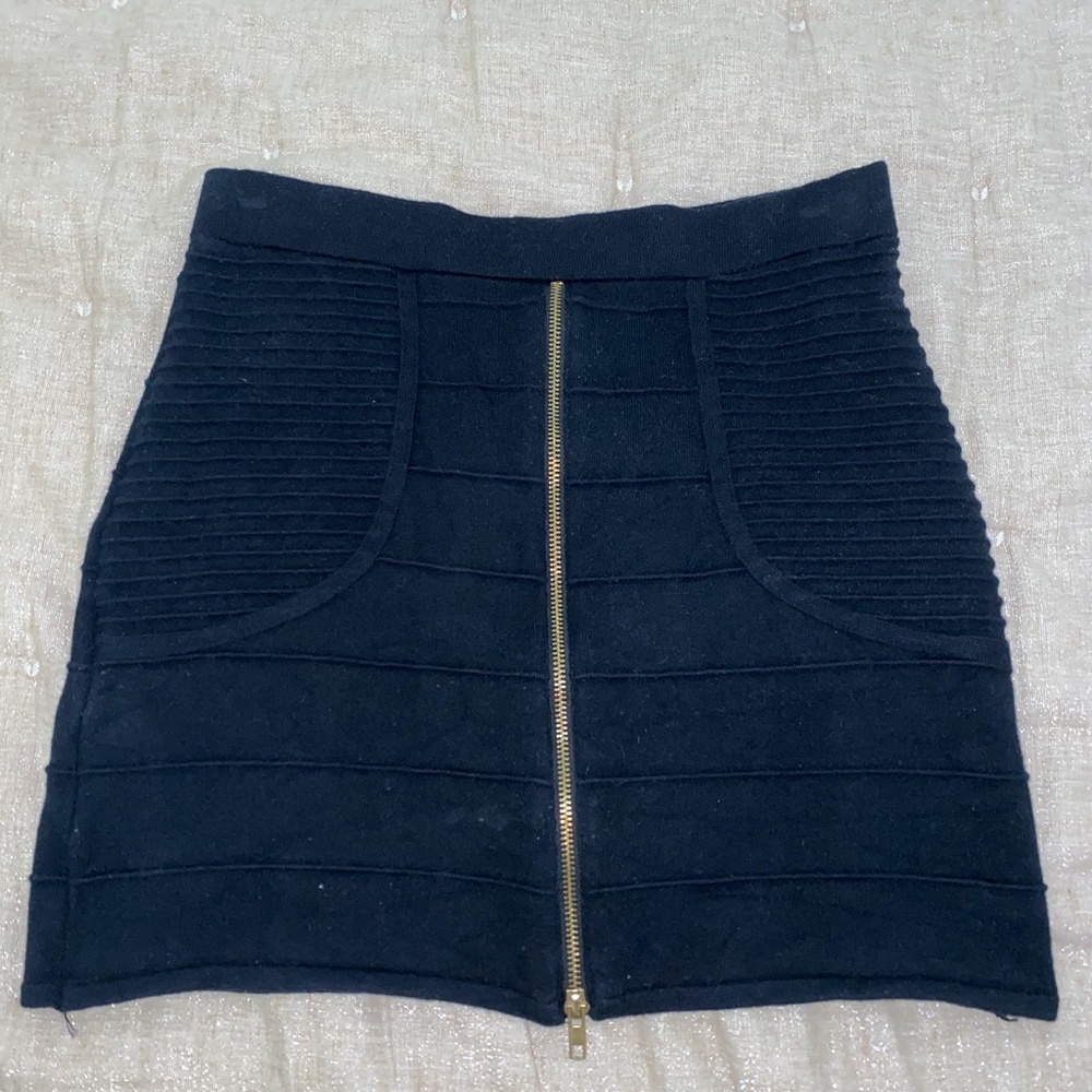 Black Romeo and Juliet Couture Zip-Up Black Skirt